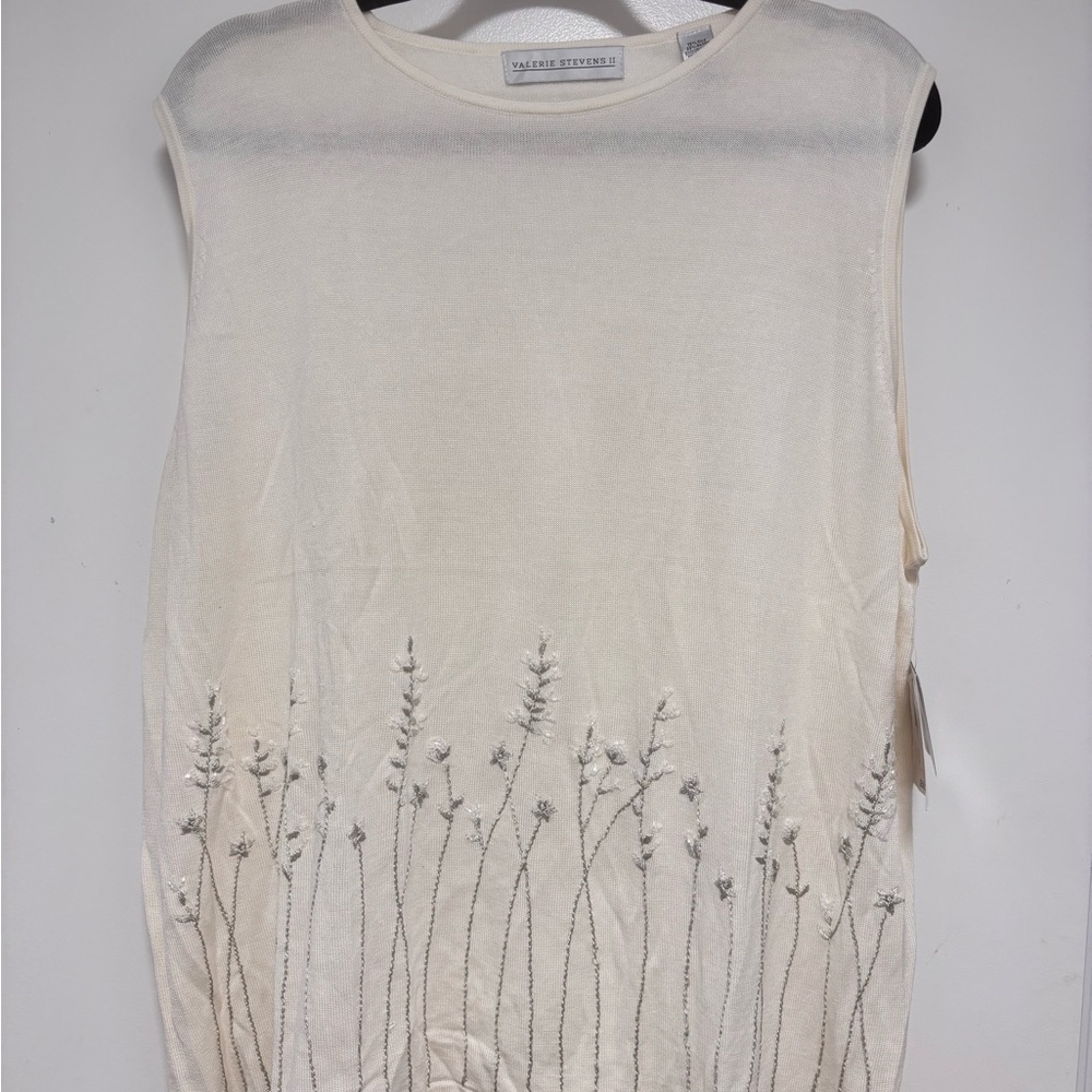 Silk Valerie Stevens Ivory Floral Cardigan Set - Picture 3 of 10